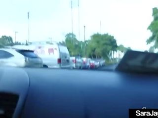 Sasakyan pooling puke pounded sara ibon ng dyey makakakuha ng mali pinalamanan sa pamamagitan ng malaki bad manhood drayber