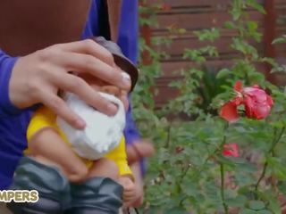 Lil humpers - nakabibighani cookie joslyn james lawn gnome comes upang buhay