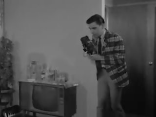 Mini krilo ljubezen prikaži 1967, brezplačno kanal mini youtube seks posnetek