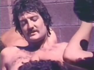 ঘরের বাইরে আইন havingsex 1976