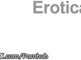 Eroticax bella trëndafil pasionante nga peeping mashkull