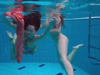 Hetaste underwater babes – homo, högupplöst smutsiga filma f1